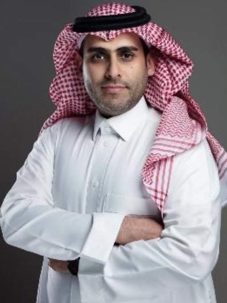  - رئيس لجنة التعليم المستمر